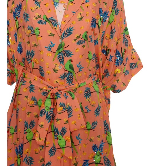 Hand Beaded Kaftan Mini - small
Coral Petite Tropical Parrot Print -NWT - Picture 7 of 12